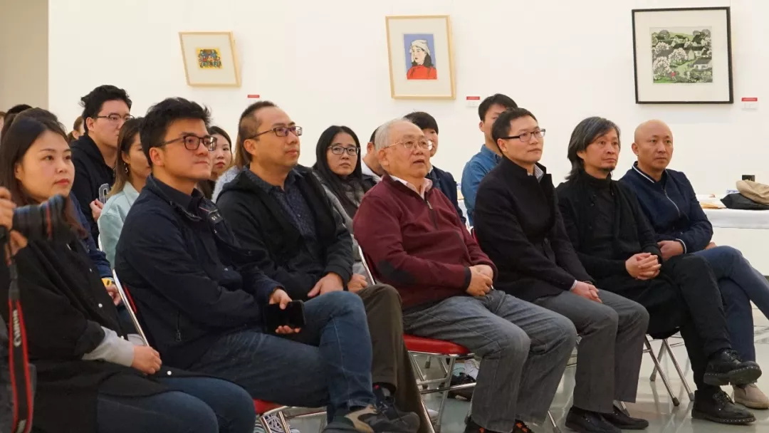 观看李延声老师影像资料 