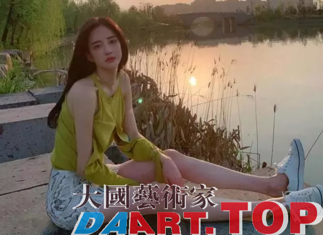 花10亿整成杨颖的潘南奎，黑料一大堆，抖音坐拥400万粉丝