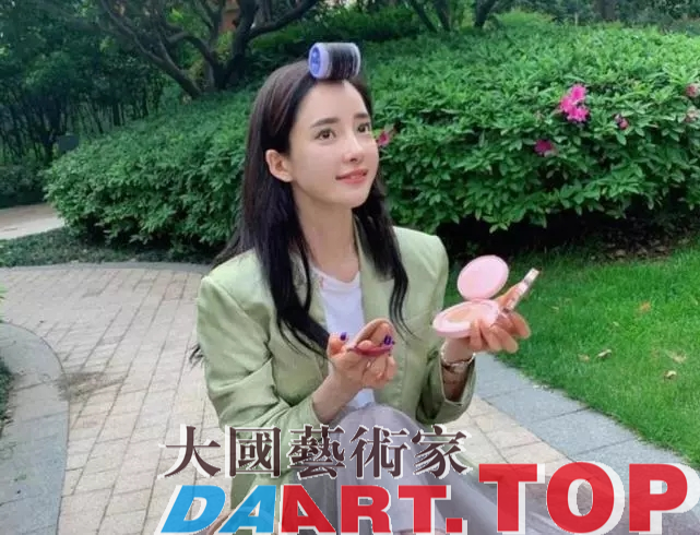 美女花10亿整成杨颖的潘南奎，黑料一大堆，抖音坐拥400万粉丝