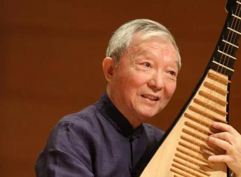 琵琶演奏家刘德海去世，他是最早和柏林爱乐合作的中国音乐家