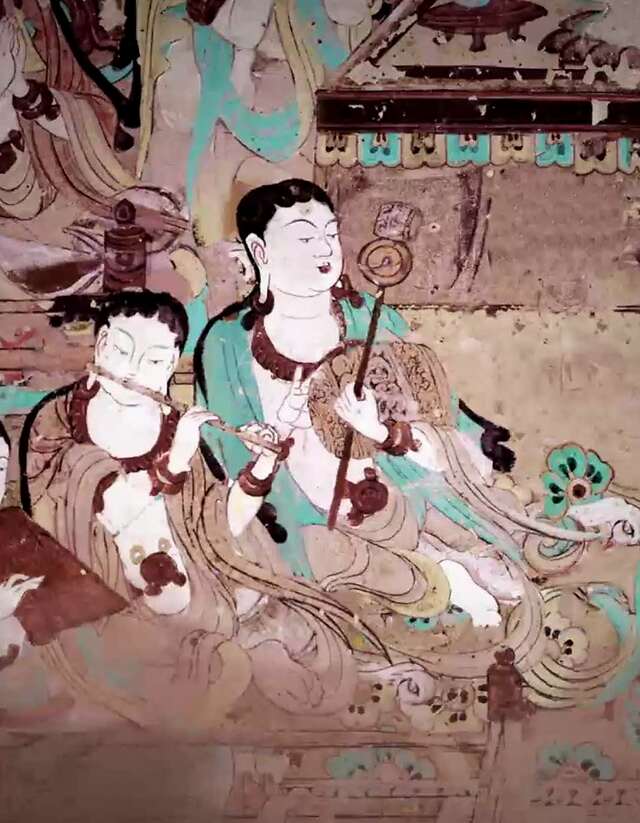 大唐乐队出道爆红，最近却有消息称成员不和。琵琶、笛子、箜篌争起了C位，就在这时，一位反弹着琵琶的伎乐天徐徐出现在众人面前。